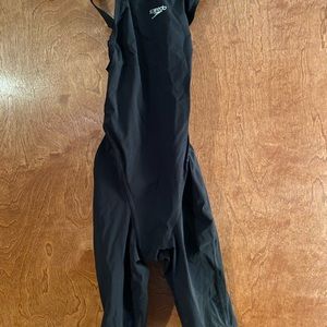 Brand new with tags Speedo Fastskin Lzr Racer Pro. Size 26.